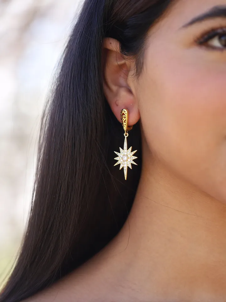 Boho Wedding Earrings, Celestial Wedding Earrings, Starburst Earrings, Gold Star Earrings, Sun earrings, Boho Statement Bridal Earrings,