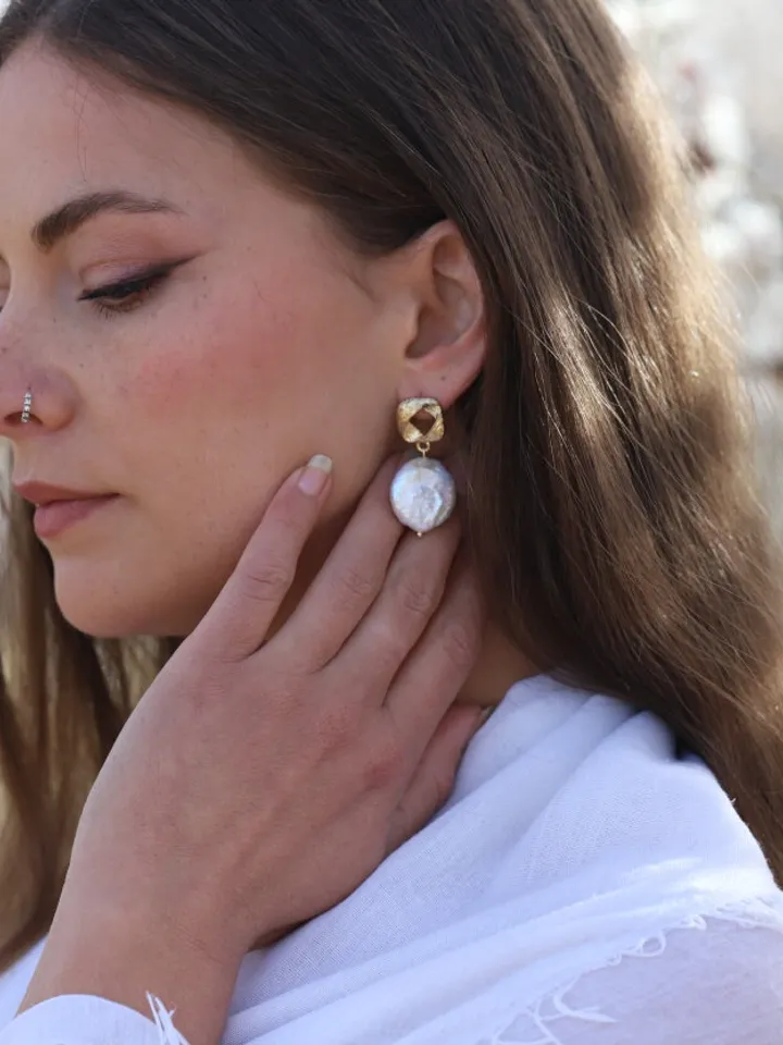 Art Deco Wedding Earrings, Freshwater Pearl Boho Bridal Earrings, Gold Vintage Wedding Jewelry, Statement Bridal Earrings, Retro Jewellery