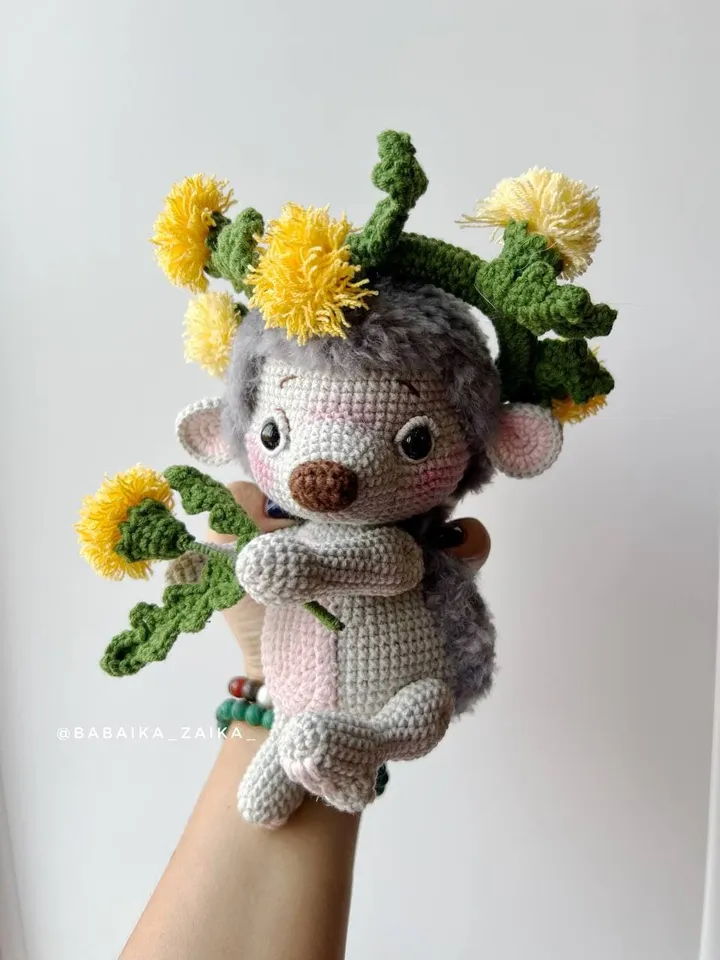 PDF Crochet Pattern Hedgehog in a Dandelions, Amigurumi pattern, Crochet Cute Funny Animal, Forest animal, Realistic amigurumi pattern