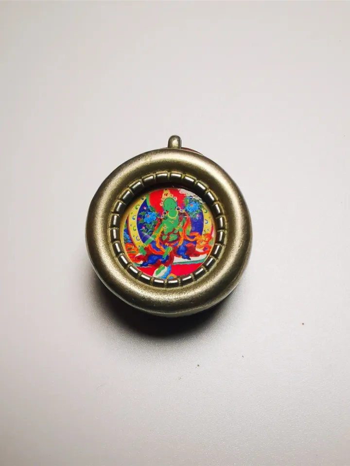 Gandhanra Vintage Green Tara Gau Ghau Shrine,Round Tibetan Buddhist Altar Amulet Pendant,Made of White Copper