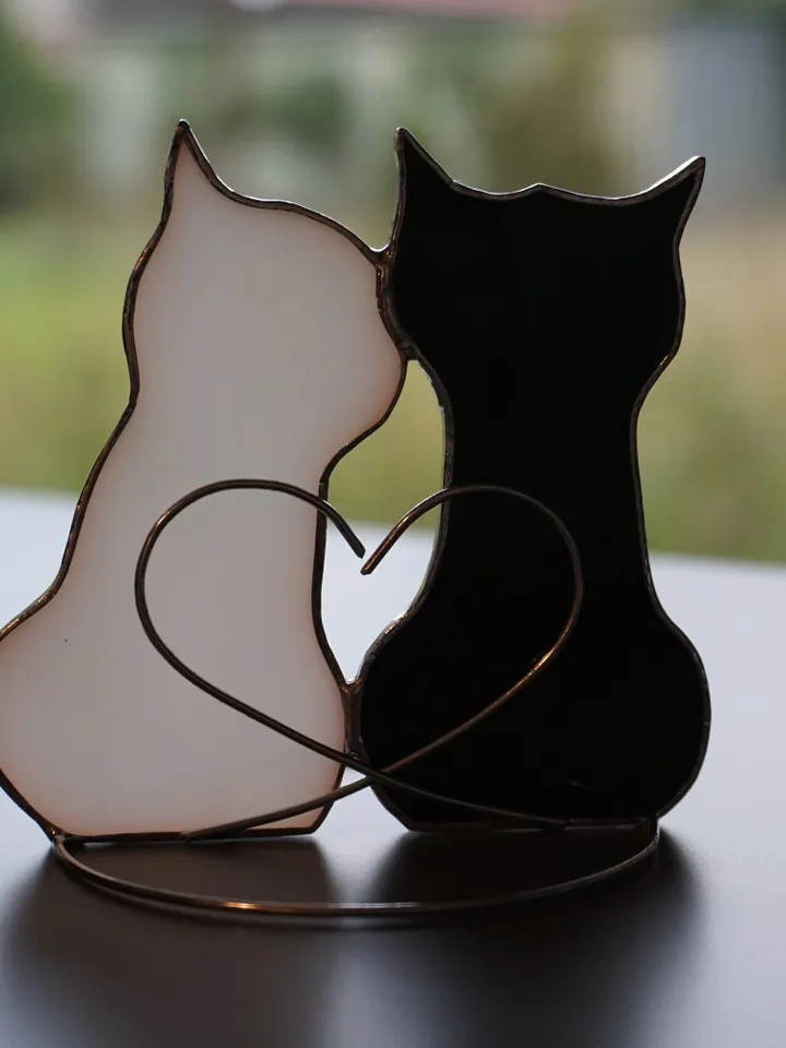 Couple in love Two Cats Stained glass hanging and standing on table , shelf sitters , Suncatcher black , white 2. Cute gift for animal lover
