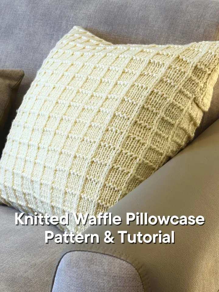Knitting pattern, pillow case with waffles, knit flat handmade design, envelope or button opening, Eng, Cute Waffles Cushion Cover