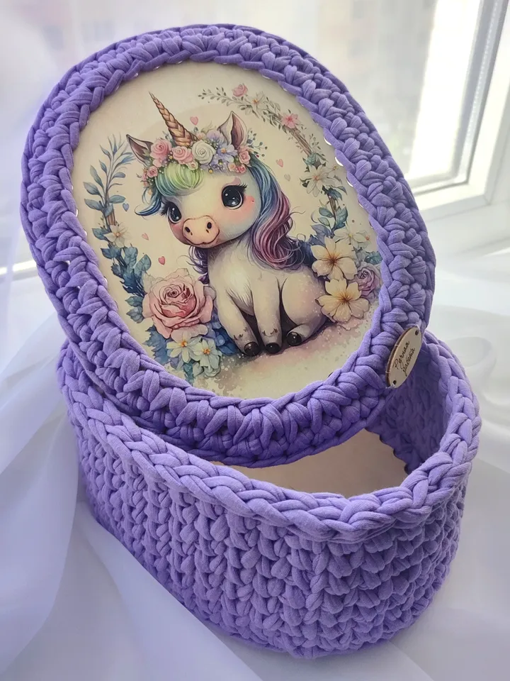 crochet basket-box