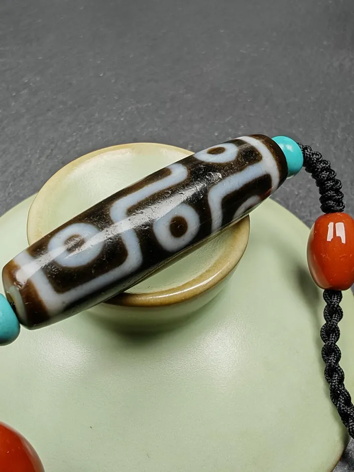 Gandhanra Vintage Tibetan 9 Eyes Dzi Bead Necklace,Protective Charm,Spiritual Gift,1.6" x 0.4"