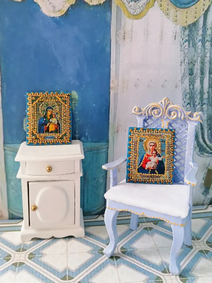 Miniature icon. Christmas icon.1:12 scale.Dollhouse miniature. Christmas. 1:12.Handmade.