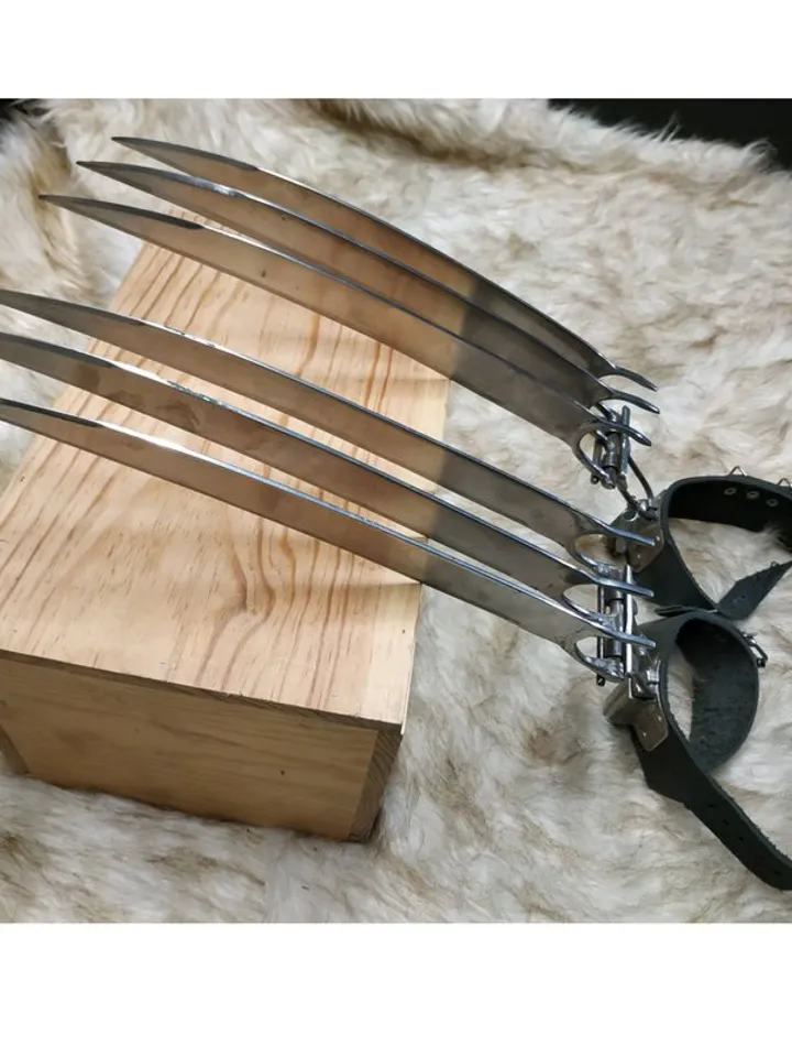 Wolverine claws - Deadpool swords - cosplay weapon - x-men cosplay - metal -