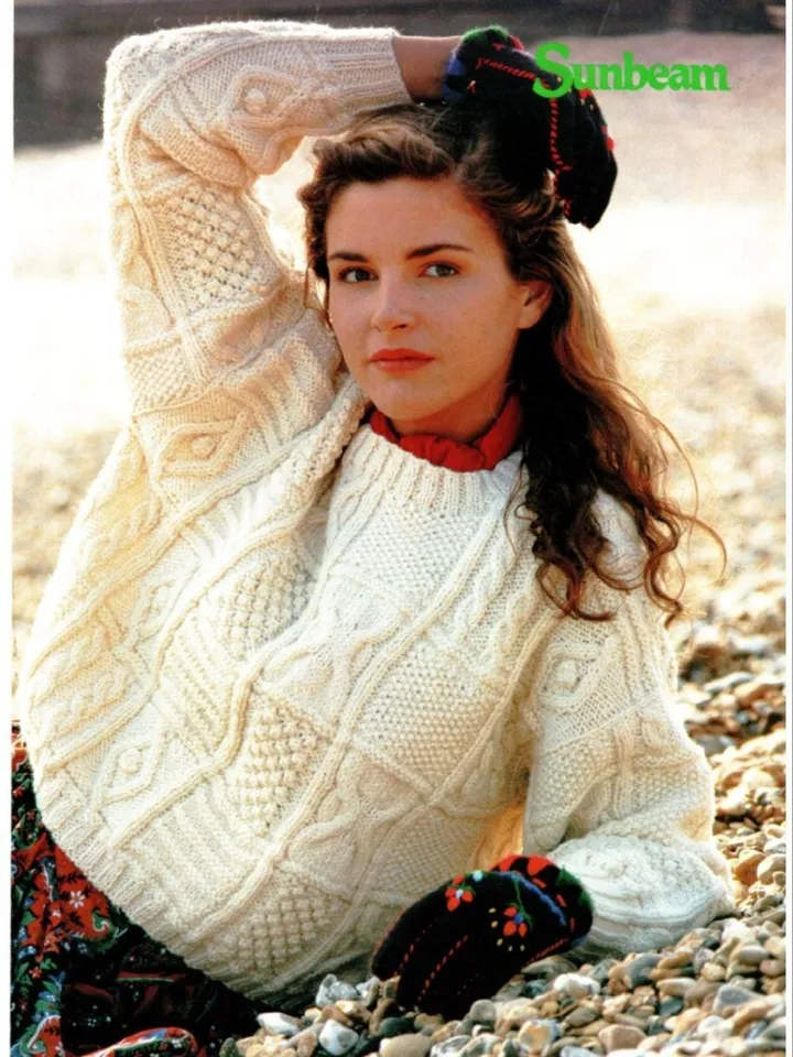 Sweater pattern, aran cable sweater chunky bulky sweater women ladies cardigan pattern pdf instant download