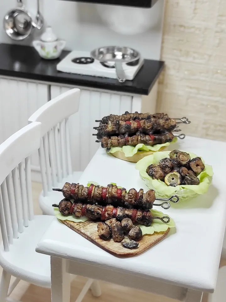 Realistic miniature kebab 1 12 - Barbecue - Mini kebab - Kebab for dolls - gift ideas - miniature - dollhouse miniature