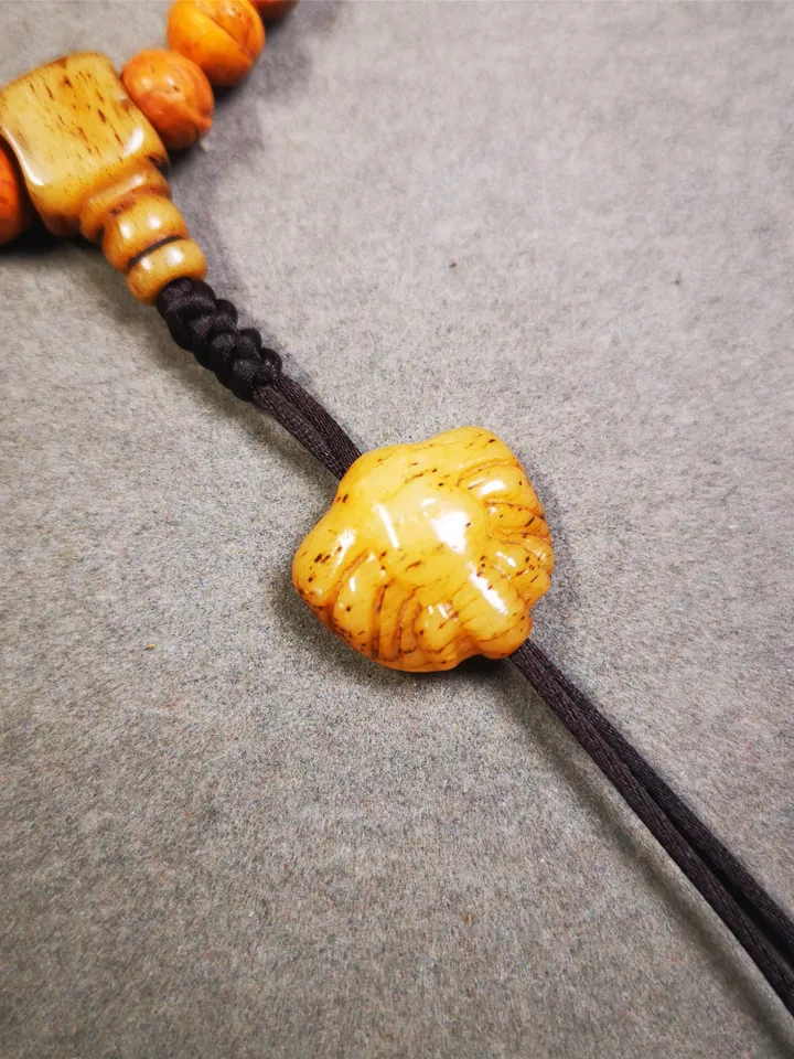 Gandhanra Tibetan Yak Bone Carved Scorpion Bead Pendant for Mala,Prayer Bead,Scorpion  Amulet
