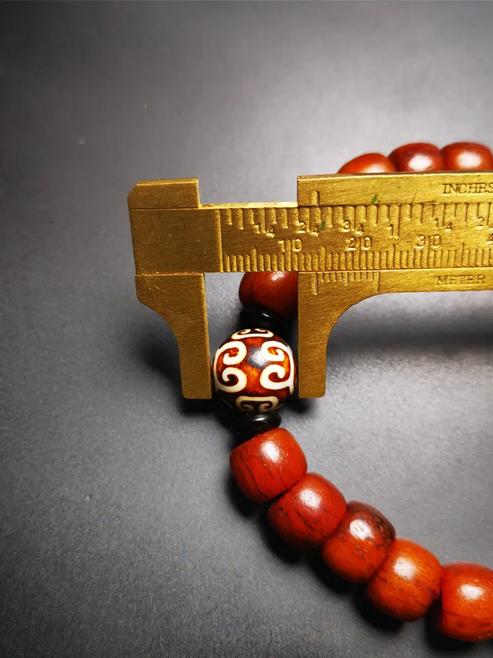 Gandhanra Handmade Tibetan Yak Bone Wrist Mala Bracelet,23 Prayer Beads Bracelet for Men