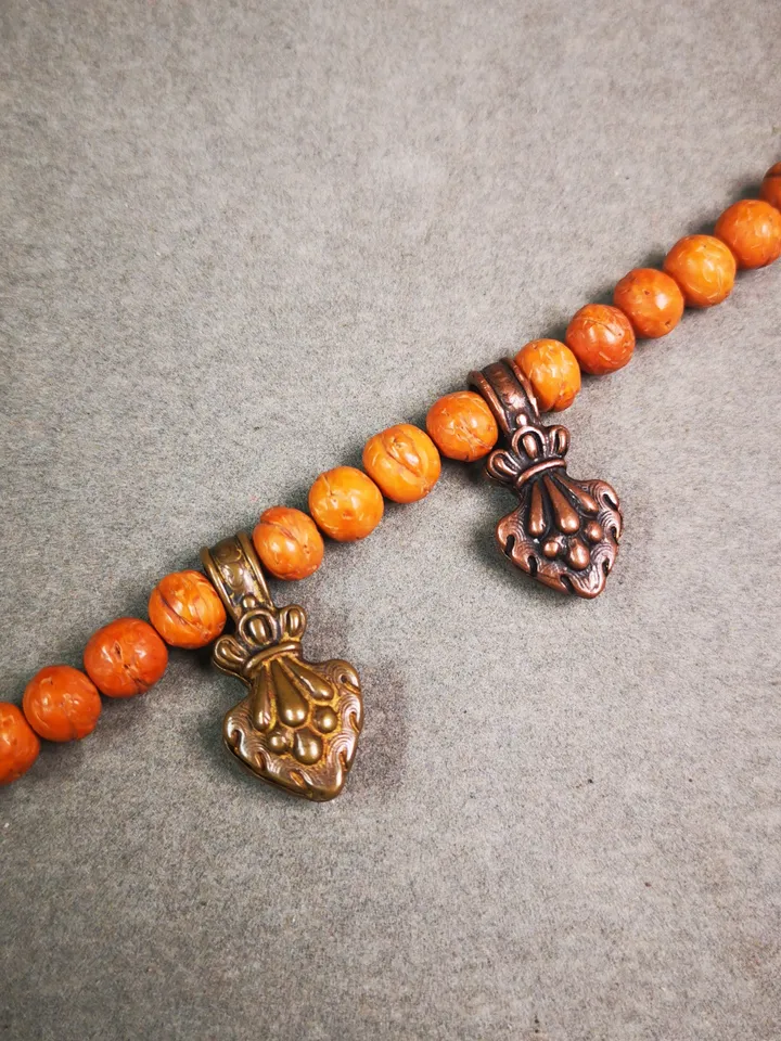 Gandhanra Handmade Buddhist Mala Counter Clip,Bum Counter Clip for Prayer Beads,Mani Jewel/Wish-Fulfilling Cintamani Shape,Mala Accessories