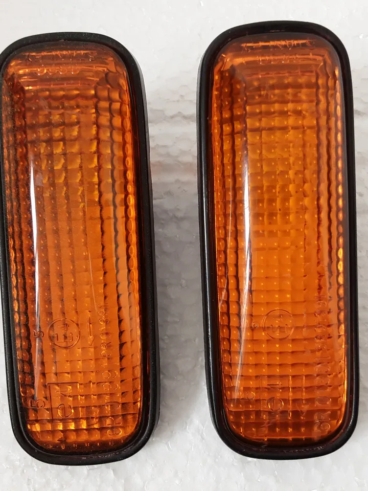 USED Genuine STANLEY Honda Civic EK9 JDM OEM Amber Side Marker Lights