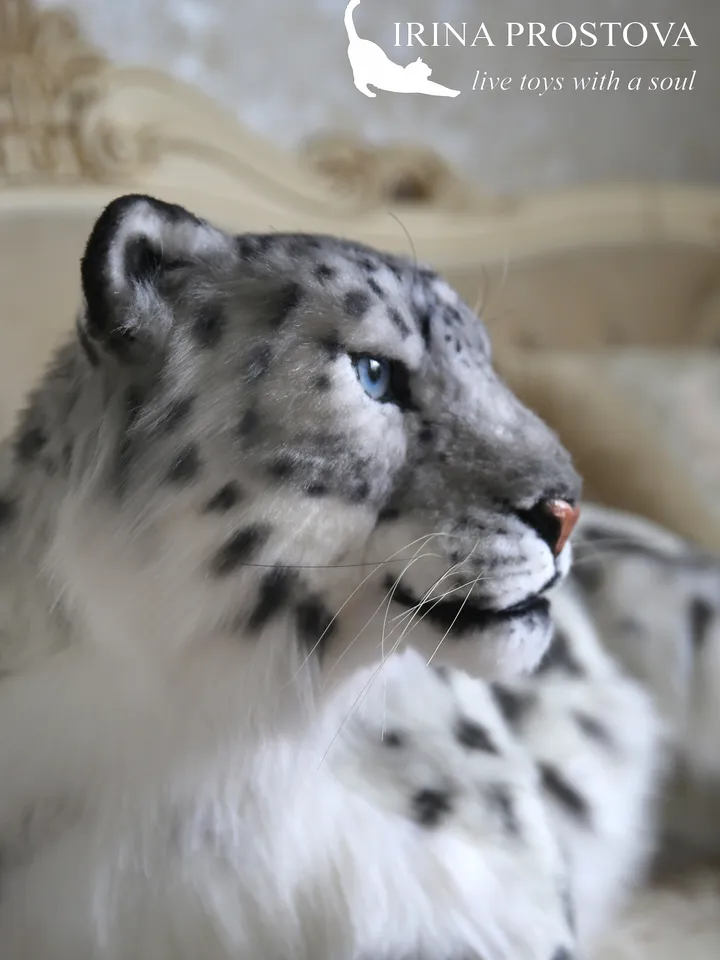 Snow leopard Elbrus plush animals. Ooak toy. Snow leopard stuffed toy READY TO SHIP