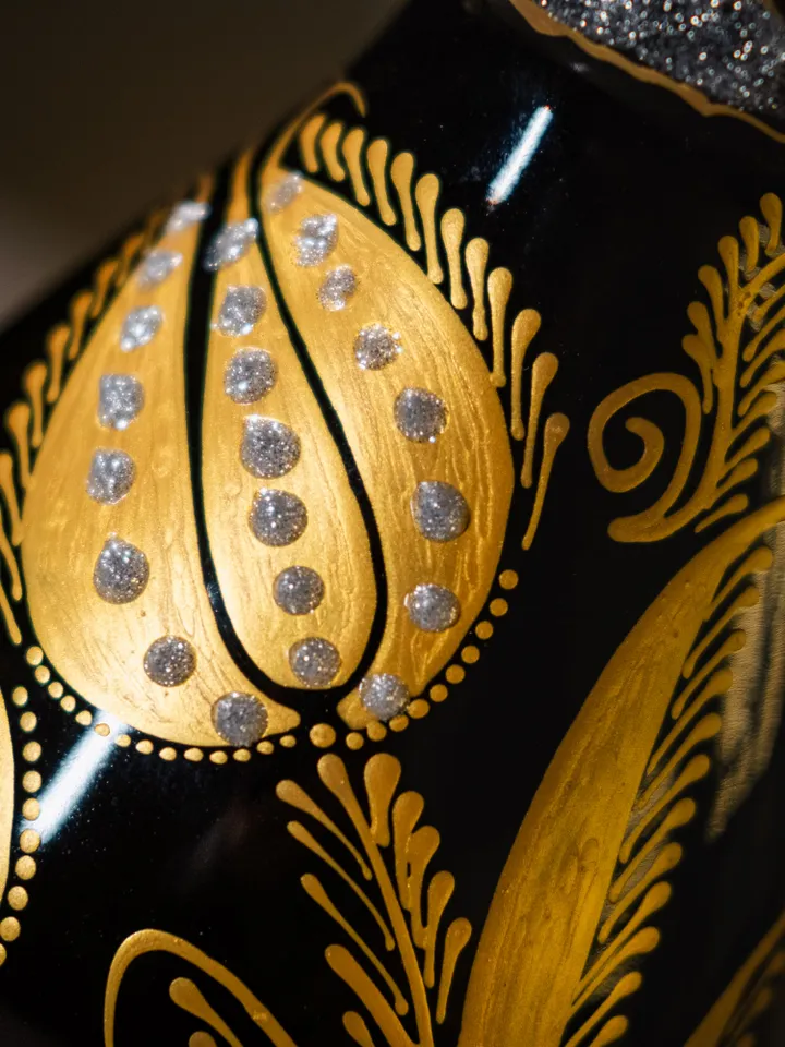 Handpainted Ceramic Vase for flover | Vase decor | Elegant Black Gold Vase