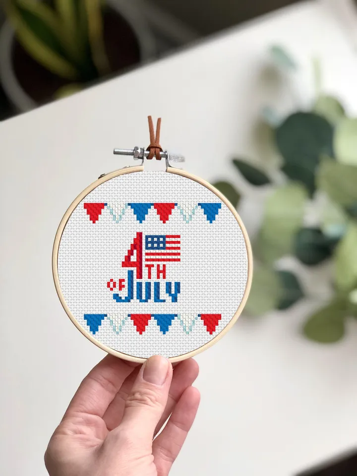 Independence Day july 4 cross stitch pattern PDF download American flag cross stitch chart, Patriotic cross stitch, Mini USA flag #T22