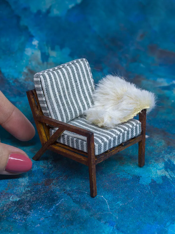 TEMPLATE Miniature modern chair made of wood, cardboard and fabric in 1:12 scale.