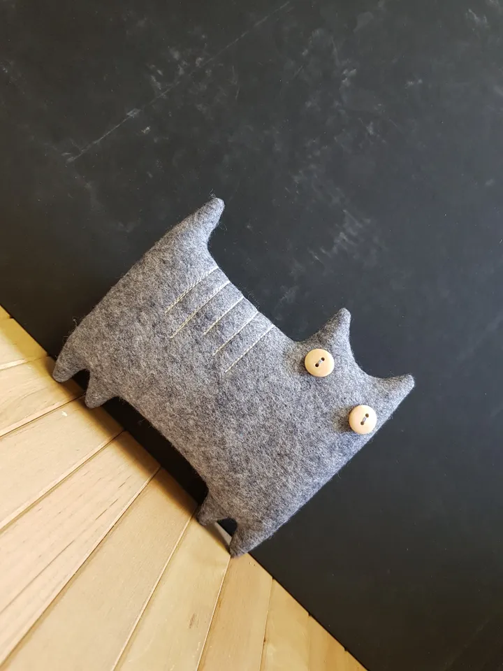 Cat sewing pattern PDF felt animal diy