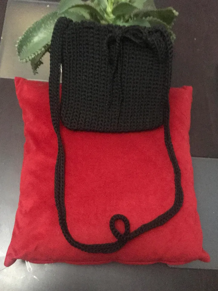 Handcrafts bags