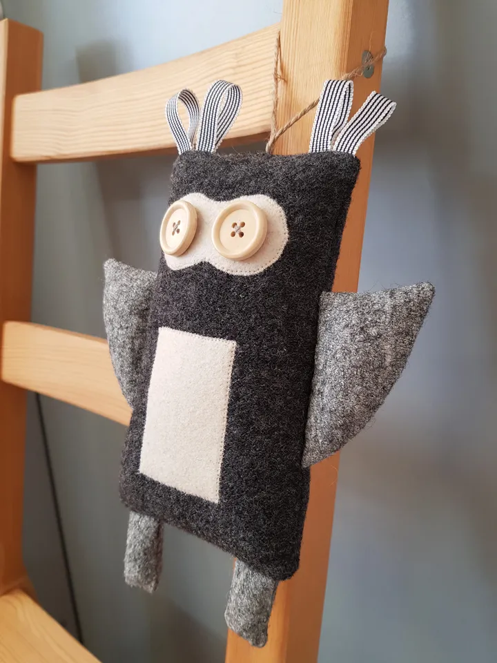 Black OWL sewing pattern PDF, digital tutorial in English, Home decor sewing diy, Halloween doll pattern