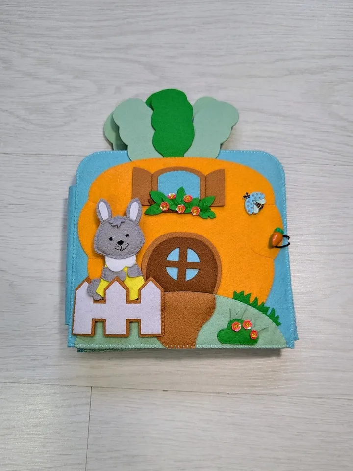 Educational felt book "Bunny's House"