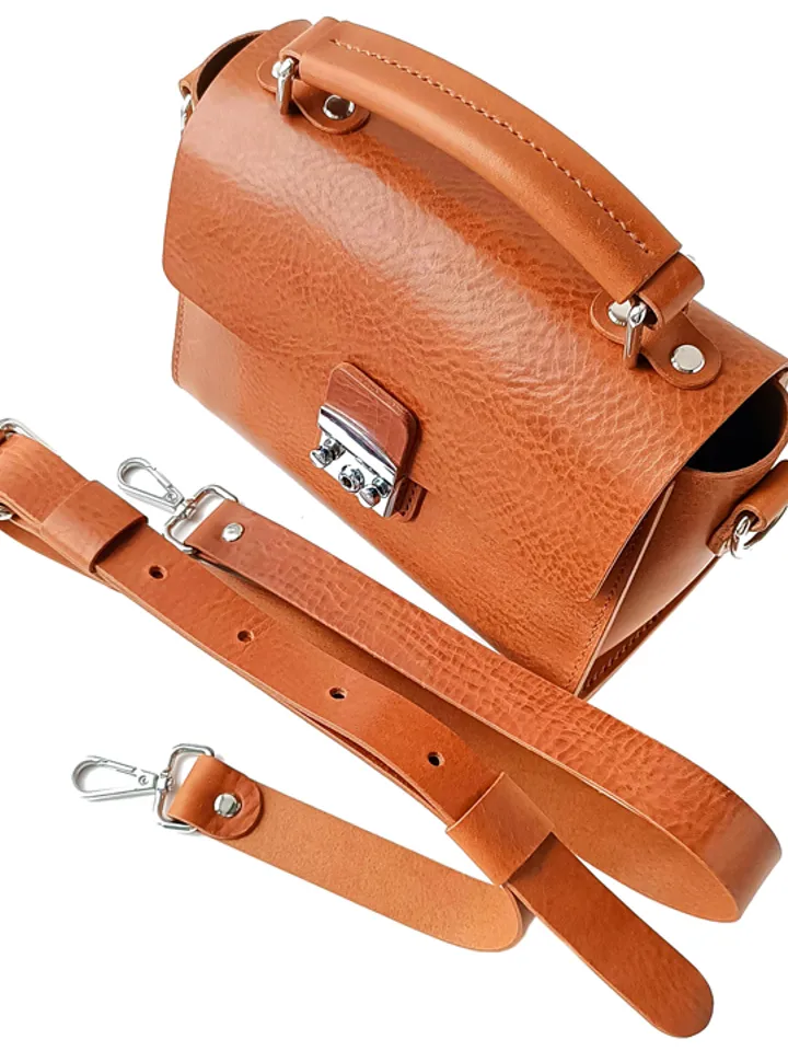 PDF Small women's leather bag - women's leather bag pattern - Download PDF & video TUTORIAL. Crossbody bag pattern.