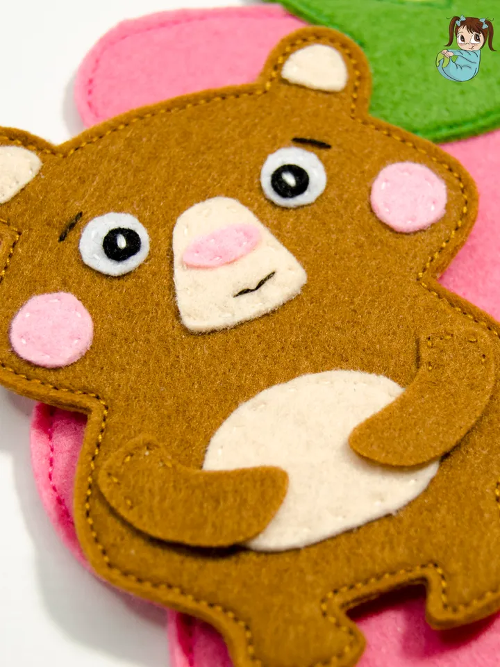 Bear in Raspberry, PDF Pattern and Tutorial, SVG files