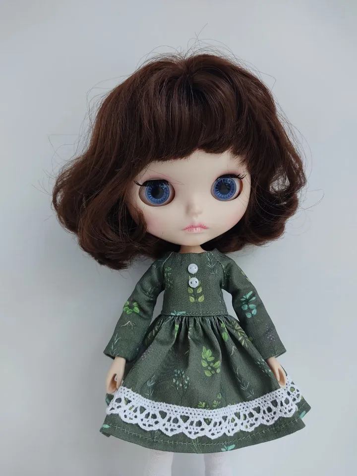 Dress pattern for Blythe dolls