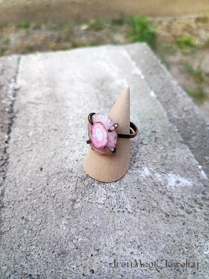 Raw Copper Ring with Stalactite Slice Quartz