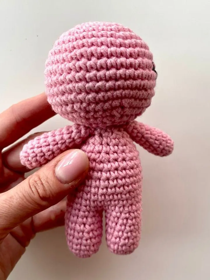 Voodoo doll crochet pattern, amigurumi halloween decor, creepy keychain, English PDF