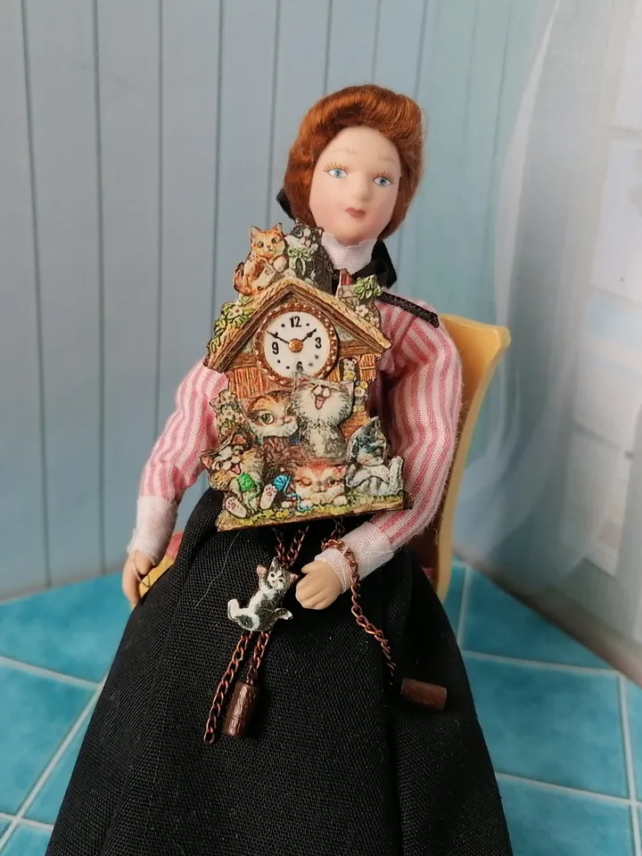 Tutorial. Dollhouse clock. Two sizes. 1:12 .1:6.