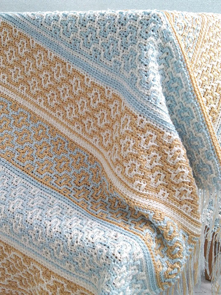 Beginner-Friendly Crochet Baby Blanket Pattern with Overlay Mosaic Technique