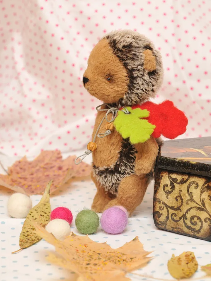 PDF Sewing ePattern and Instructions 7" Hedgehog/ DIY pattern for fully jointed hedge/ artist author' hedgehog pattern