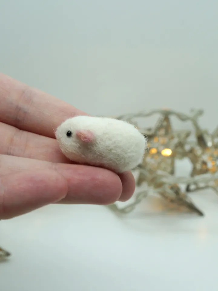 Tiny needle felted guinea pig, white guinea pig, miniature pet, made to order