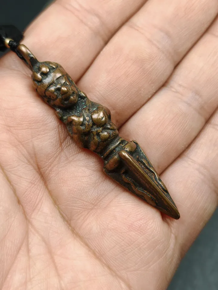 Gandhanra Antique Tibetan Amulet ,Vajrapani Phurba,Kila(Dorje Phurba) , Trantic Buddhism Ritual Implement Pendant,Made of Copper,2.36"