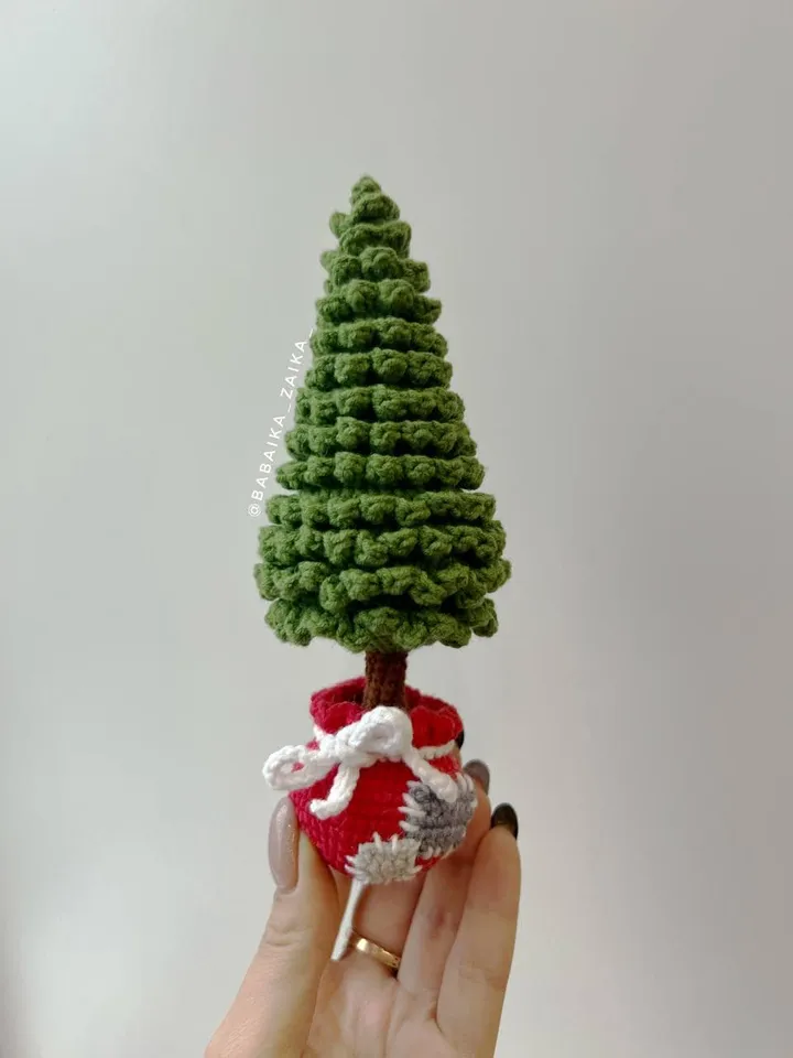 PDF Crochet Pattern Christmas Tree, Amigurumi Tree, Christmas ornaments, Christmas Decor, Amigurumi Christmas, Easy Pattern