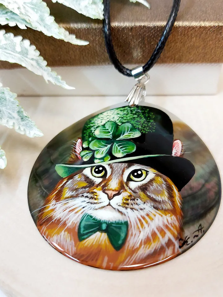 Pearl pendant necklace: St. Patrick's Cat in Green Hat • Orange cat hand painted on lacquer pendant • Unique jewelry for St. Patrick's day