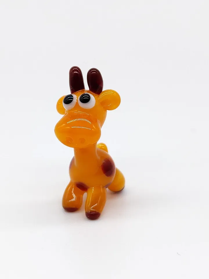 Tiny giraffe miniature, glass animal figurine, africa micro sculpture for terrarium decoration / miniature animals Glass Giraffe sculpture