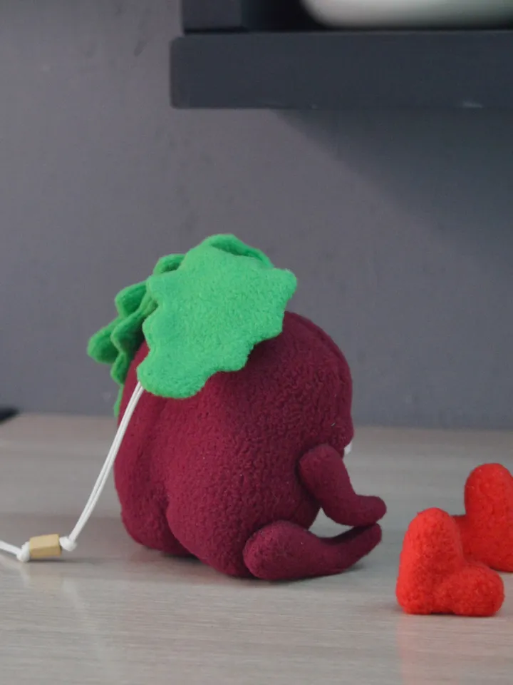 PDF plush sewing pattern – Fleece Beet Softie Toy DIY Guide