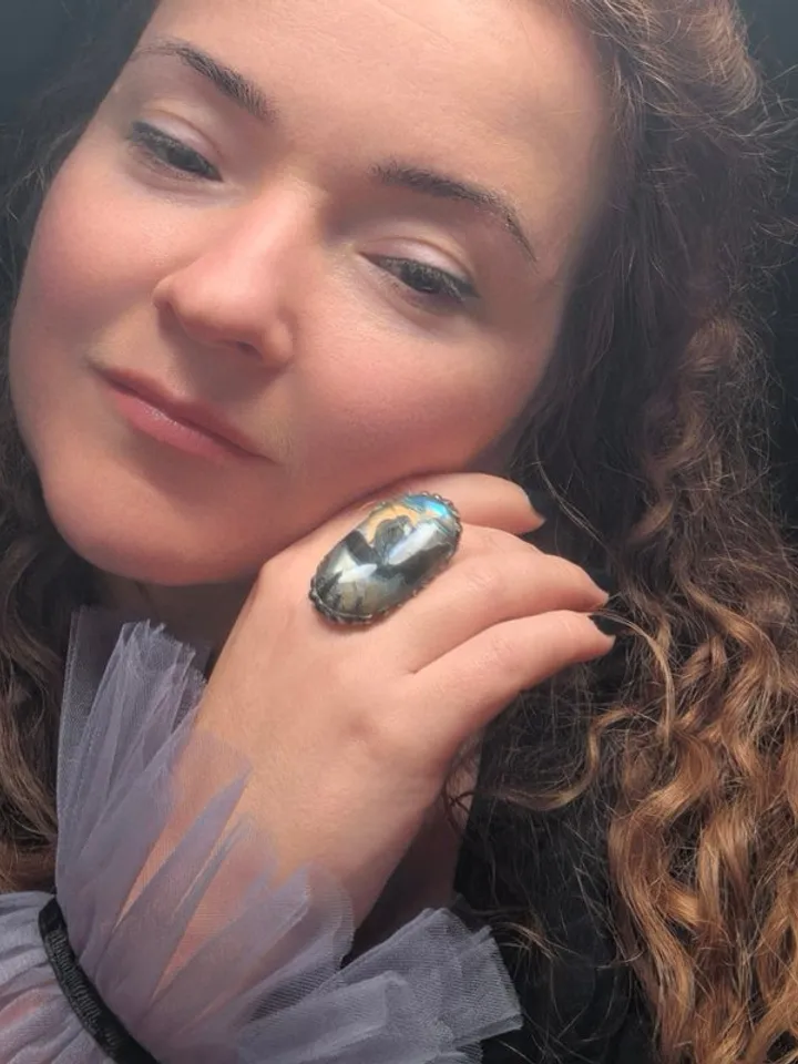 Raven ring Crow ring Viking ring Labradorite ring Oil painting miniature