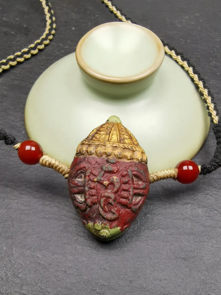 Gandhanra Old Tibetan Stupa Tsa Tsa Amulet, Double-sided Vajra and Bodhi Leaf Shape Pendant,30 Years Old