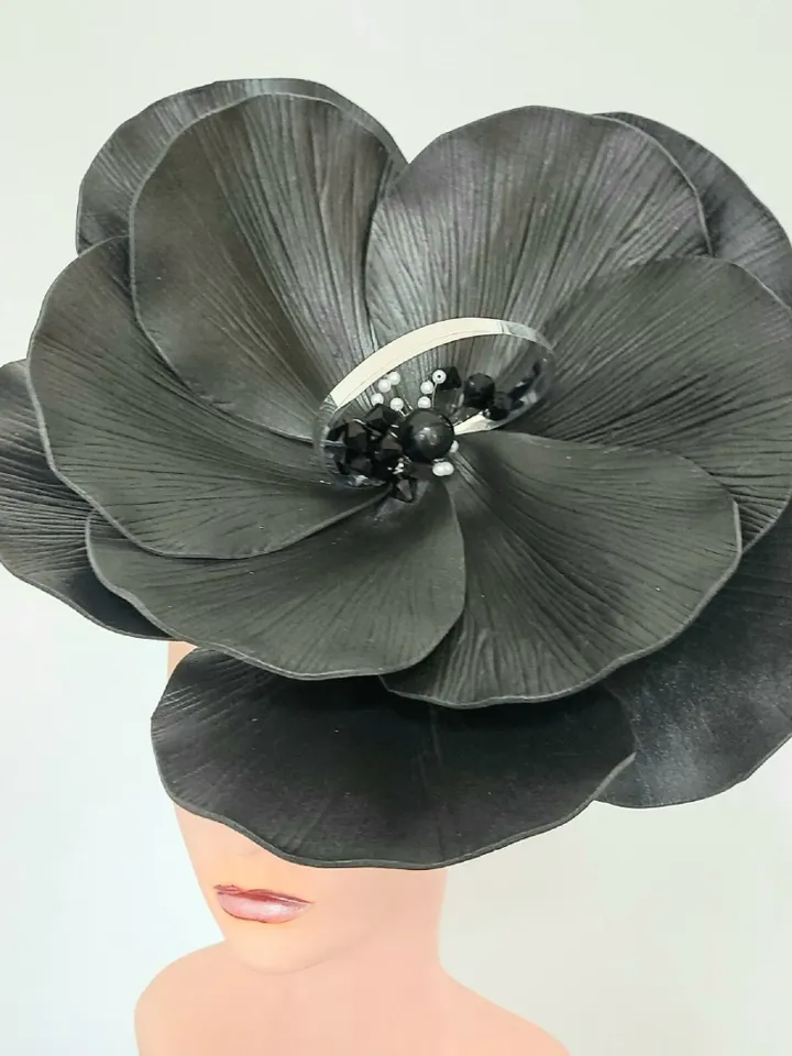 Giant anemone hat Black fascinator Derby headpiece Flower headband Church hat Flower hairpins Gothic style Halloween costume