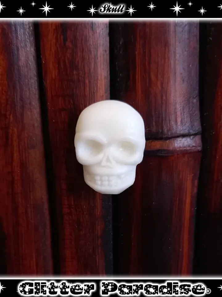 Skull - Pins - Skull - Ghoul Pins - Punk - Rockabilly Pins - Skull Pins - Cute & Dead - Crossed Bones - Skeleton Pins - Glitter Paradise®