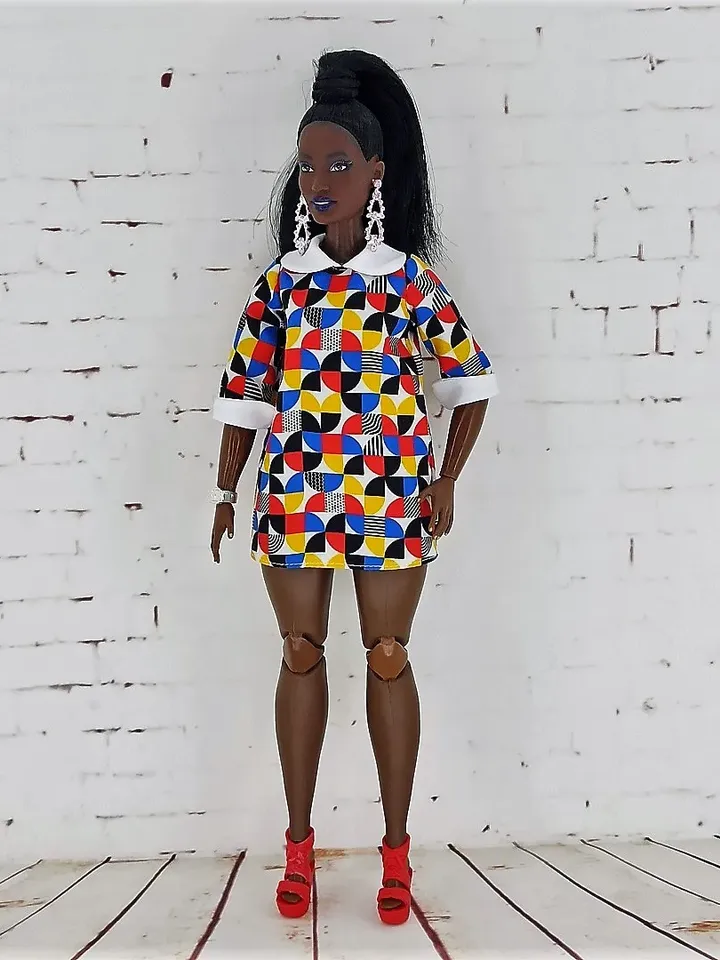 A-silhouette dress with vintage design for Barbie Doll (Curvy)