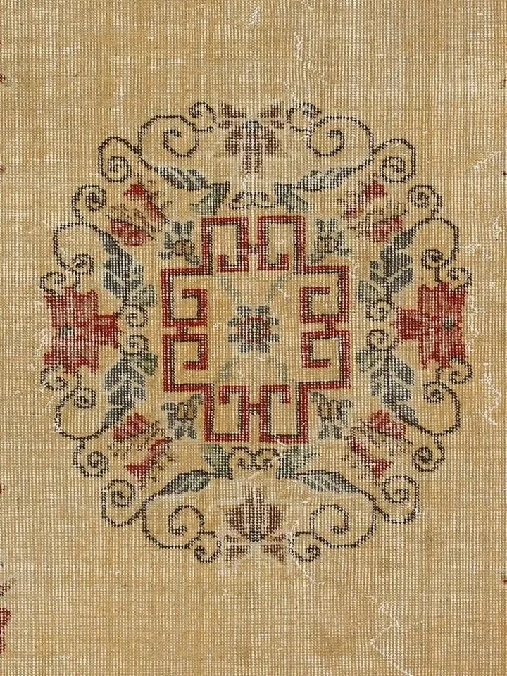 BohoKilim: Natural Turkish Rug for a Bohemian Home Decor, Oushak Style, 159x277cm.