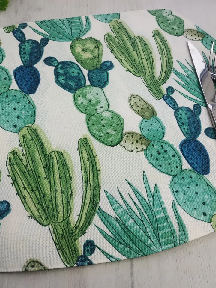 Cactus placemats set of 8, 6, 4 or 2, wedge placemats, washable placemat with water-repellent coating, round table mat