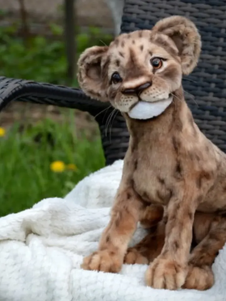 SEW PATTERN Lion Cub -Collectible Toy-Posing Toy-Lion Cub Toy-Stuffed Animal Figurine-PDF Template