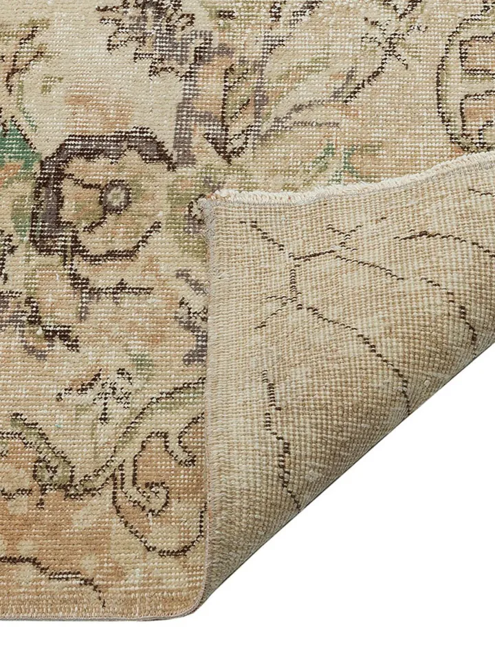Hand-Woven Turkish Rug for Timeless Boho Style in Your Home - 166 cm x 268 cm