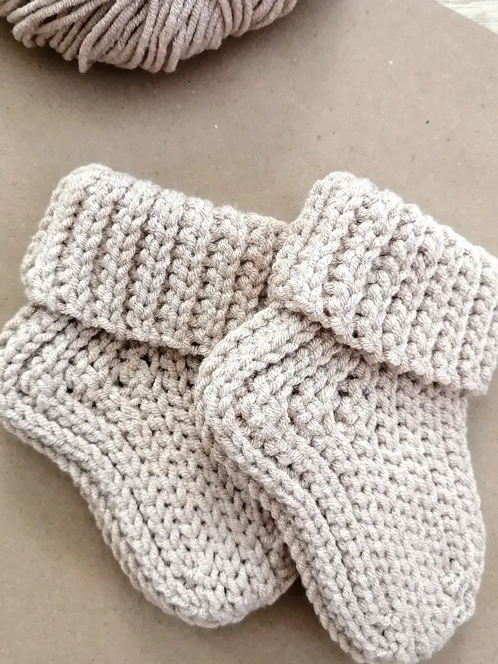3 Pairs Newborn and Preemie Socks Handmade socks Hand knit gift Unisex baby socks Baby shower socks Gifts For New Dads