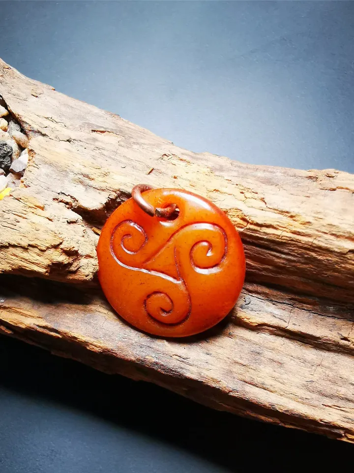 Gandhanra Handmade Yak Bone Amulet Triple Spiral Pendant,Celtic Triskelion Triple Spiral Amulet | Trinity Eternity Life Energy Symbol