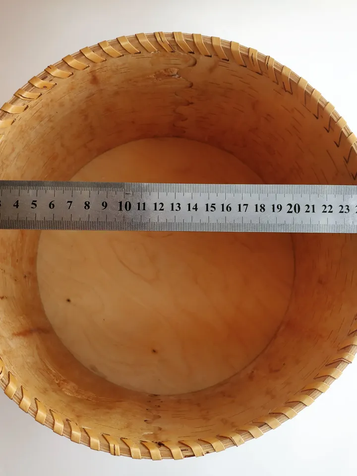 Round Birch bark box, wood box